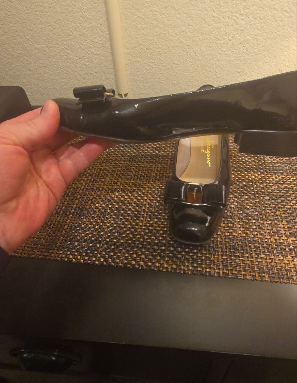 Salvatore Ferragamo Black Patent Vara Bow Flats with Gold Plaque - Picture 8 of 14